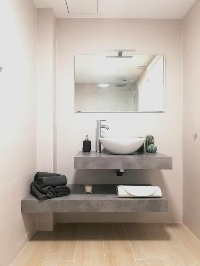 Mazi Apartments Suite Mataró Dış mekan fotoğraf