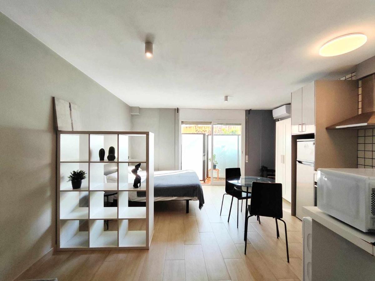 Mazi Apartments Suite Mataró Dış mekan fotoğraf