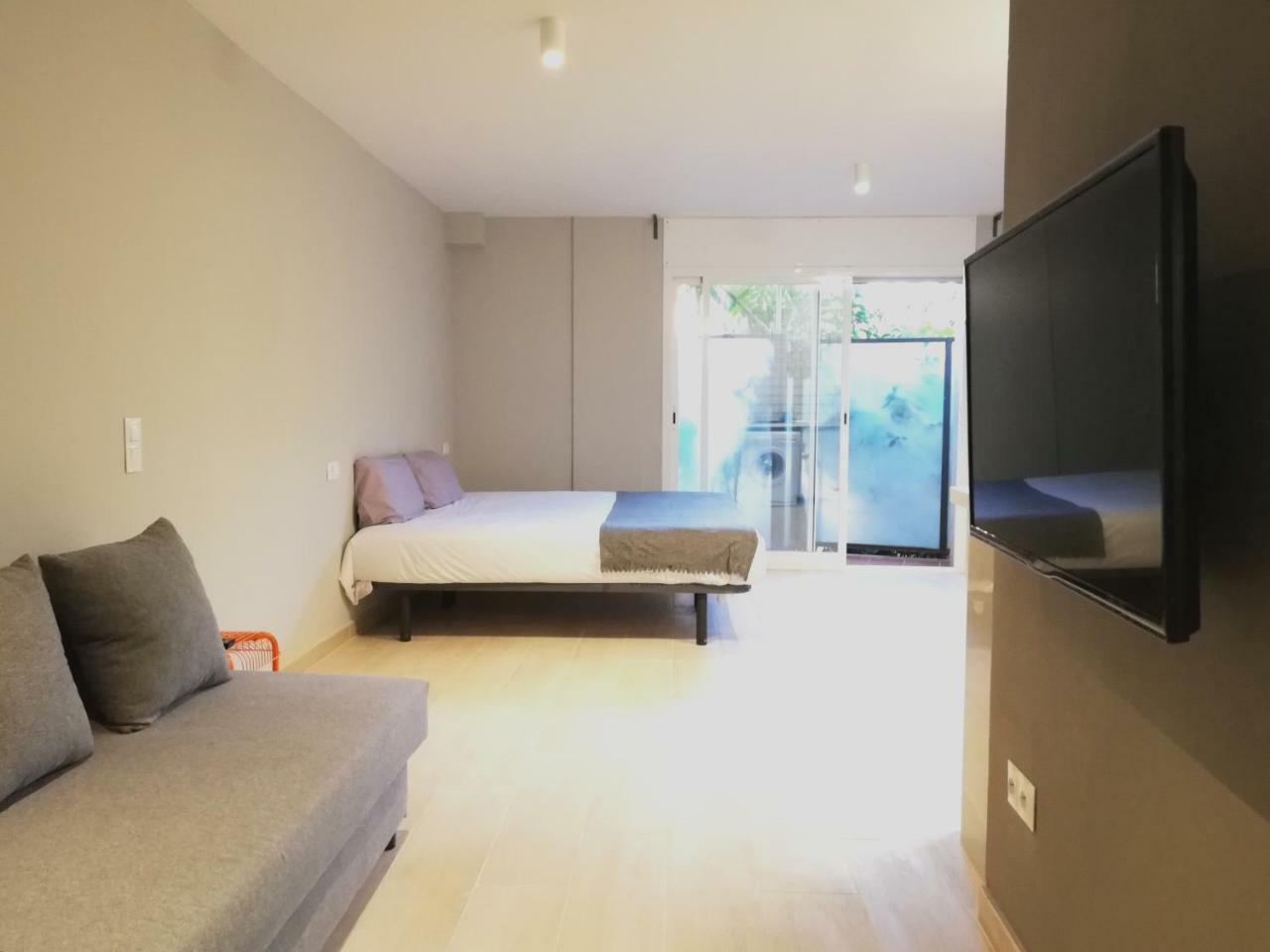 Mazi Apartments Suite Mataró Dış mekan fotoğraf